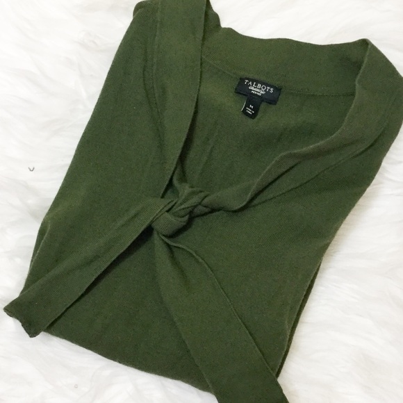 Talbots Tops - ➰💲⬇️➰ Olive green bow tie top